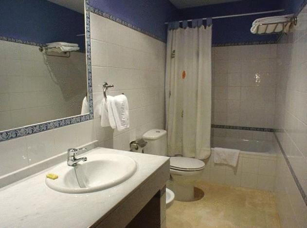 Hostal Emilia Trujillo Extérieur photo