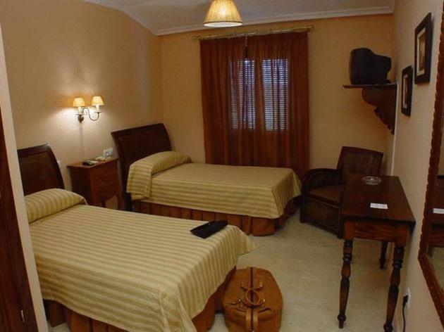 Hostal Emilia Trujillo Extérieur photo